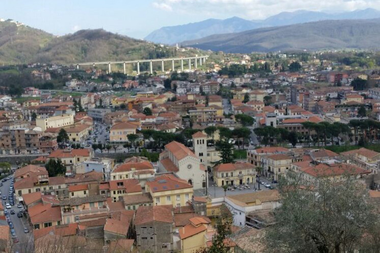 SORA, sistemazione e manutenzione della strada ‘Via Portella’, grazie al finanziamento della XV Comunità Montana Valle del Liri.