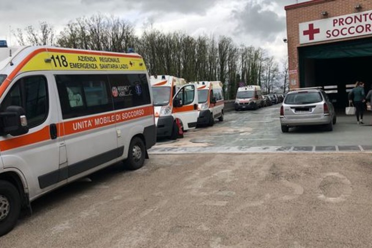 Sanità, Spaziani: Ambulanze bloccate per ore senza barelle. E’ caos. L'appello di Quadrini a Lorusso.