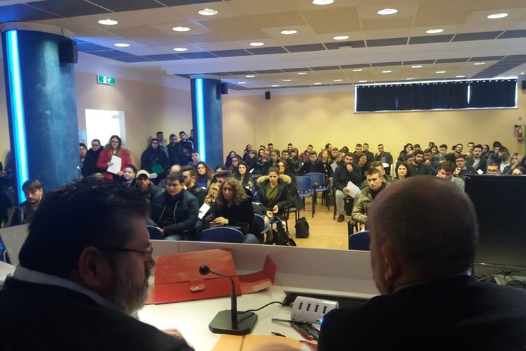ARCE, SERVIZIO CIVILE AL VIA. INCONTRO DI FORMAZIONE PER I 96 VOLONTARI.QUADRINI:”Occasione di crescita”