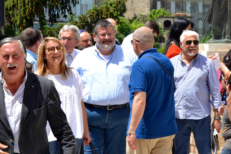 ARPINO AL VOTO. LISTA N.3. QUADRINI:"LA CITTA' HA BISOGNO DI NUOVA LINFA. VOTATE CON LA TESTA, NON CON IL CUORE".