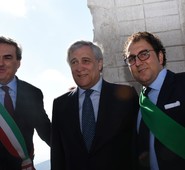 Rocca d’Arce. Inaugurato ‘Monumento alla Conoscenza’.L’assessore comunitario Di Folco:’La buona amministrazione premia sempre”.