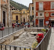 ARPINO ESCLUSO DAI FINANZIAMENTI REGIONALI PER LE FESTIVITA’ NATALIZIE.QUADRINI ALL’ATTACCO:  ”UN'ALTRA BOCCIATURA SONORA”