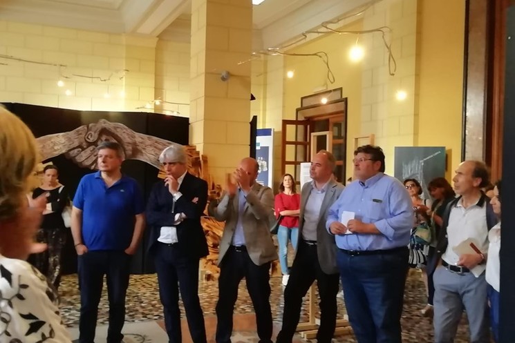 Provincia, I.I.S. Bragaglia. Inaugurata la mostra didattica ‘Il Ponte’. Quadrini:”Necessario sostenere le nostre scuole”.