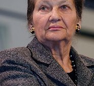 IL CORDOGLIO DI QUADRINI PER LA SCOMPARSA DELLA CITTADINA ONORARIA DI ARPINO SIMONE VEIL, PRIMA PRESIDENTE DEL PARLAMENTO EUROPEO. 