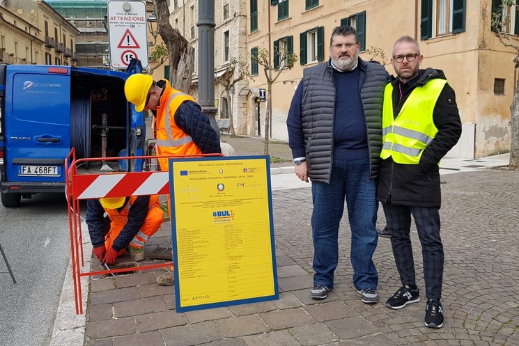 ARPINO, Fibra ottica iniziano i lavori. Quadrini:"Opportunità per il Paese"