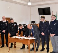 Firmato ad Alatri il contratto tra Comune e Arma dei Carabinieri per la condivisione del sistema di videosorveglianza. Presente Gianluca Quadrini