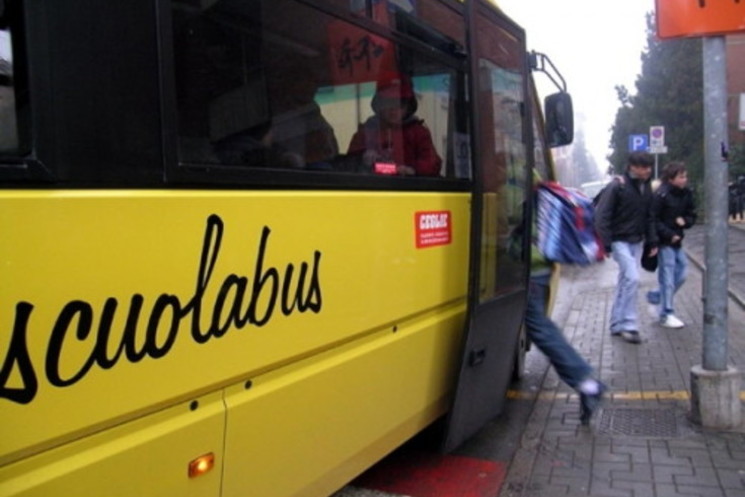 Scuolabus. Per le famiglie rimane tutto come prima. Soddisfatto Quadrini che aveva chiesto sostegno al Governo.