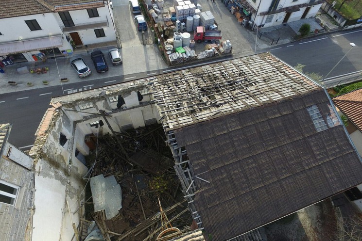 ARPINO, EX PALESTRA DI VIA COLONNA:UNA VERA INSIDIA. QUADRINI:NONOSTANTE I NUMEROSI INVESTIMENTI DELL 'ATER, CONSTATIAMO CHE AD ARPINO CIÒ NON AVVIENE".
